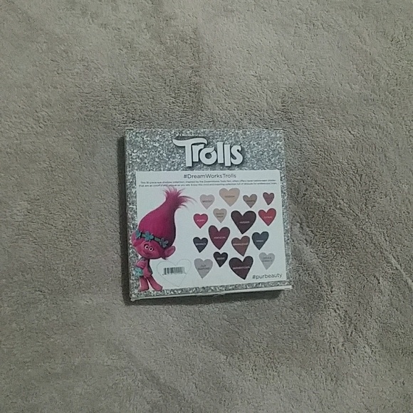 Pür Eyeshadow Palette - Picture 2 of 4